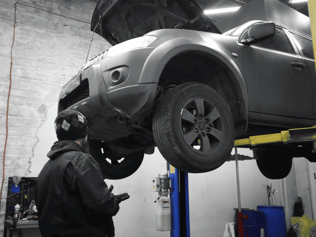 86d2e21f5bd6b647bad87b87af5ab4461d4e115b